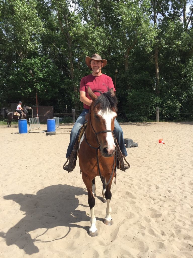 Groeigroep groeicirkel zelfvertrouwen vertrouwen ouders kinderen ouder kind paard paarden coach coaching therapie hypo hypotherapie ekeren malle antwerpen boost boosten relatie angst angsten overwinnen